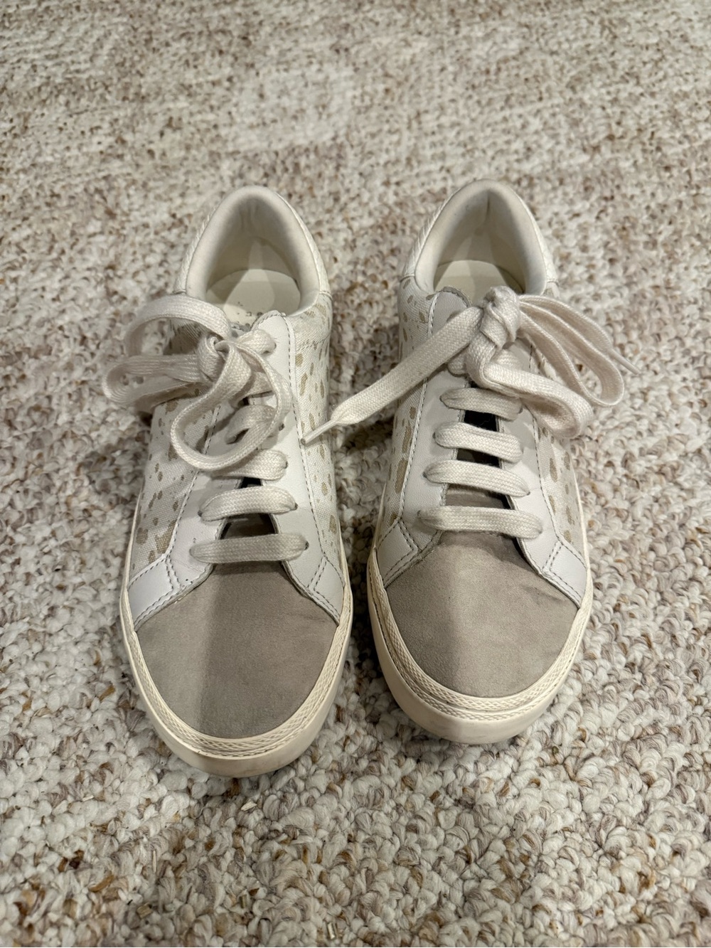 a new day Women's Low-Top Sneakers in Cream and Taupe